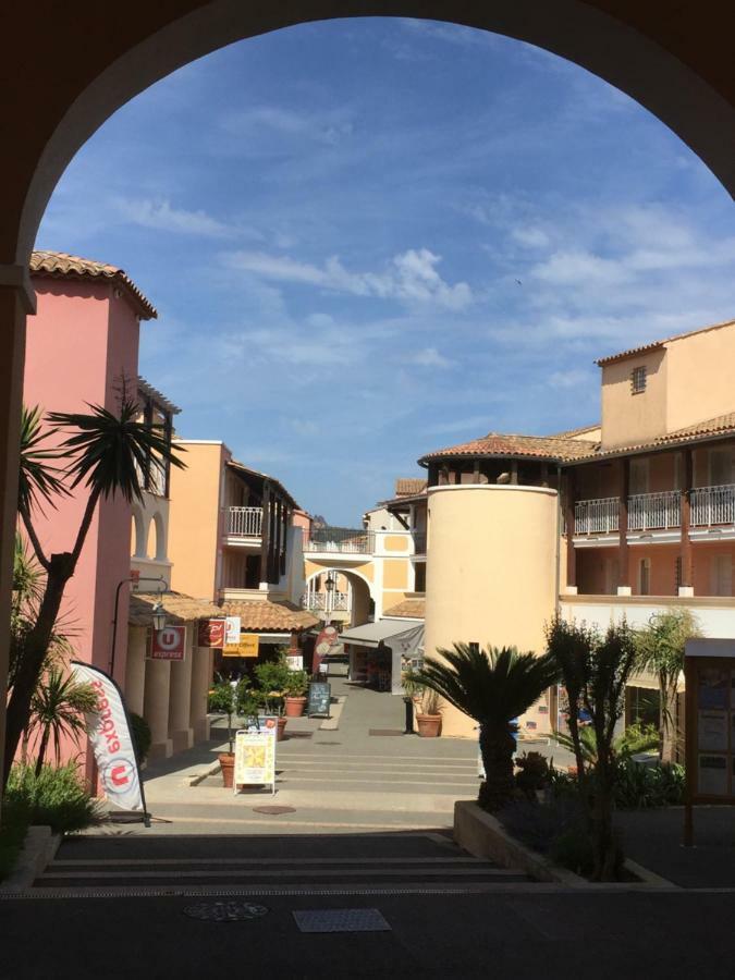 Studio Cap Esterel Сен-Рафаэль Экстерьер фото
